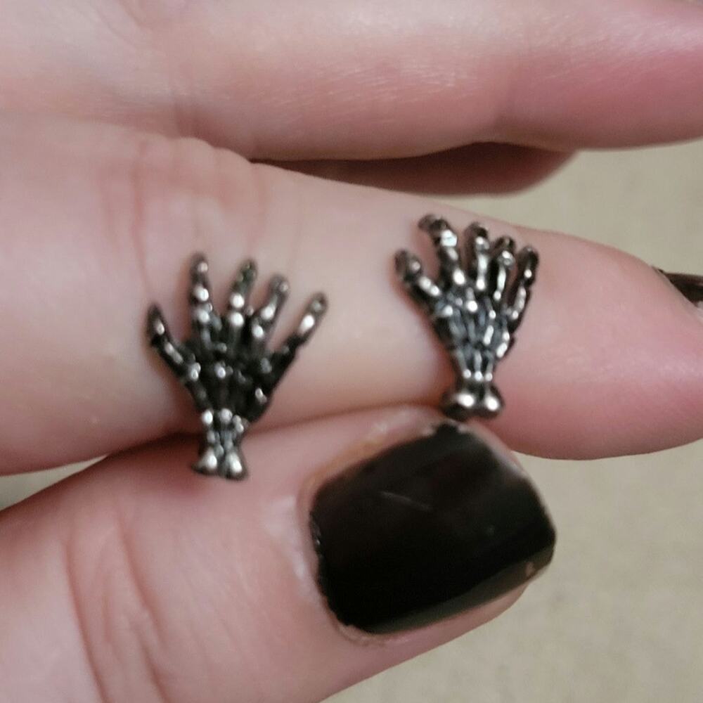 8mm skeleton hands snake bite labret lip rings